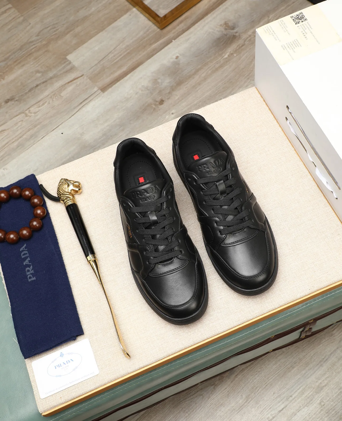 Men's shoes 💰580 🌹🌹[PRADA—Prada] 2025 latest model 🙈original replica! 👟👟👟Available here. The workmanship is top-notch. The upper is made from Italy. 🇮🇹Imported first-layer cowhide. ❗️Breathable genuine leather lining @Suitable for travel. The original version has an enlarged engraved sole, making it suitable for all kinds of travels, showing low-key luxury. Let quality speak for itself. Color: Size: 38-45